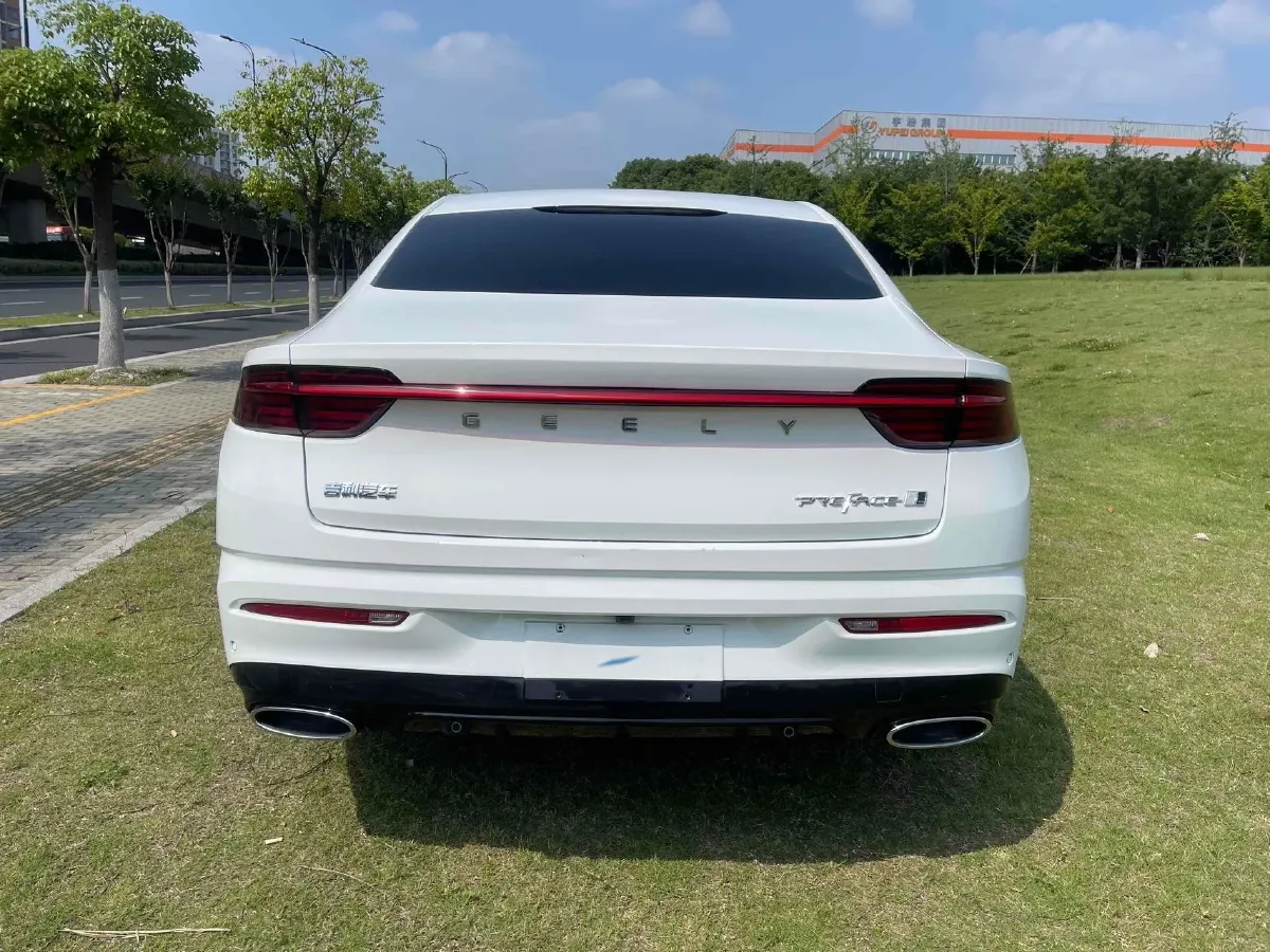 2023 Geely Preface 2.0T 190HP L4 7DCT,autocango,china used car exporter,china ev exporter,chinese used car exporter,chinese used ev exporter