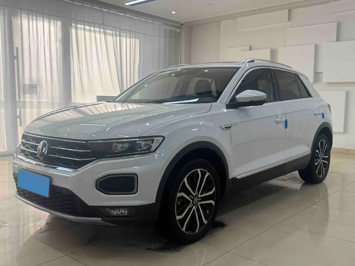 2022 Volkswagen T-Roc 1.4T 150HP L4 7DCT