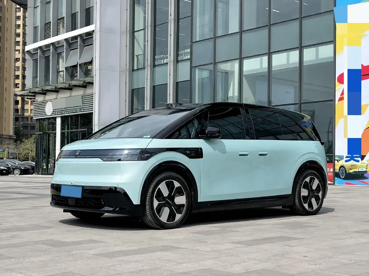 2025 Zeekr MIX BEV 102KWH