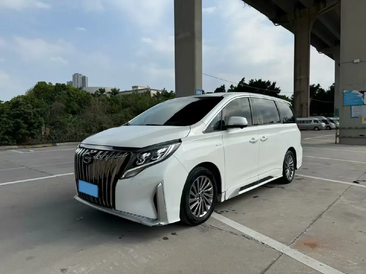 2021 GAC Trumpchi M8 2.0T 252HP L4 8AT