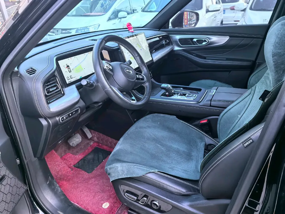 2024 GAC Trumpchi GS8 2.0T 252HP L4 8AT,autocango,china used car exporter,china ev exporter,chinese used car exporter,chinese used ev exporter