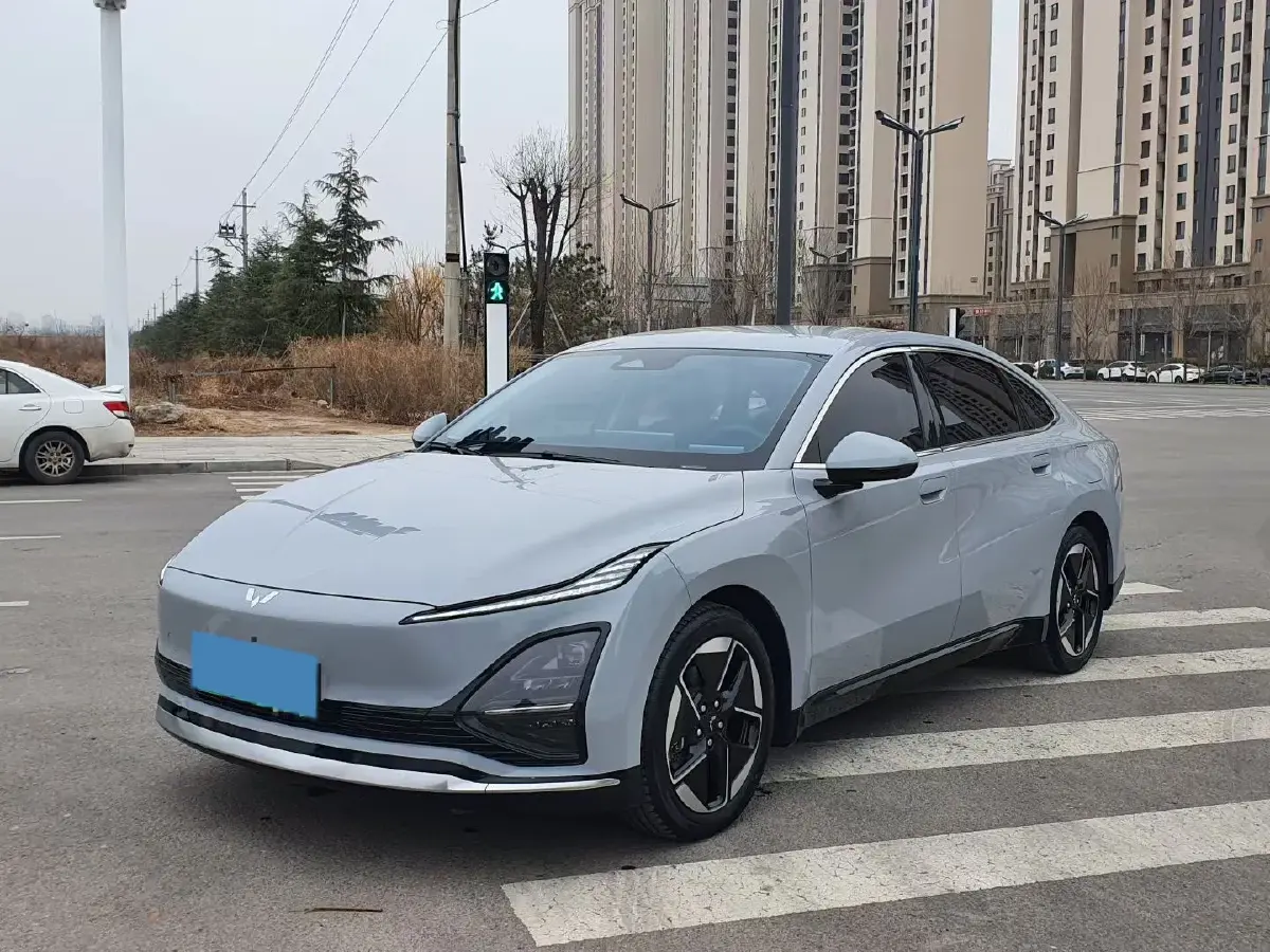 2024 WuLing XingGuang BEV 54.5KWH