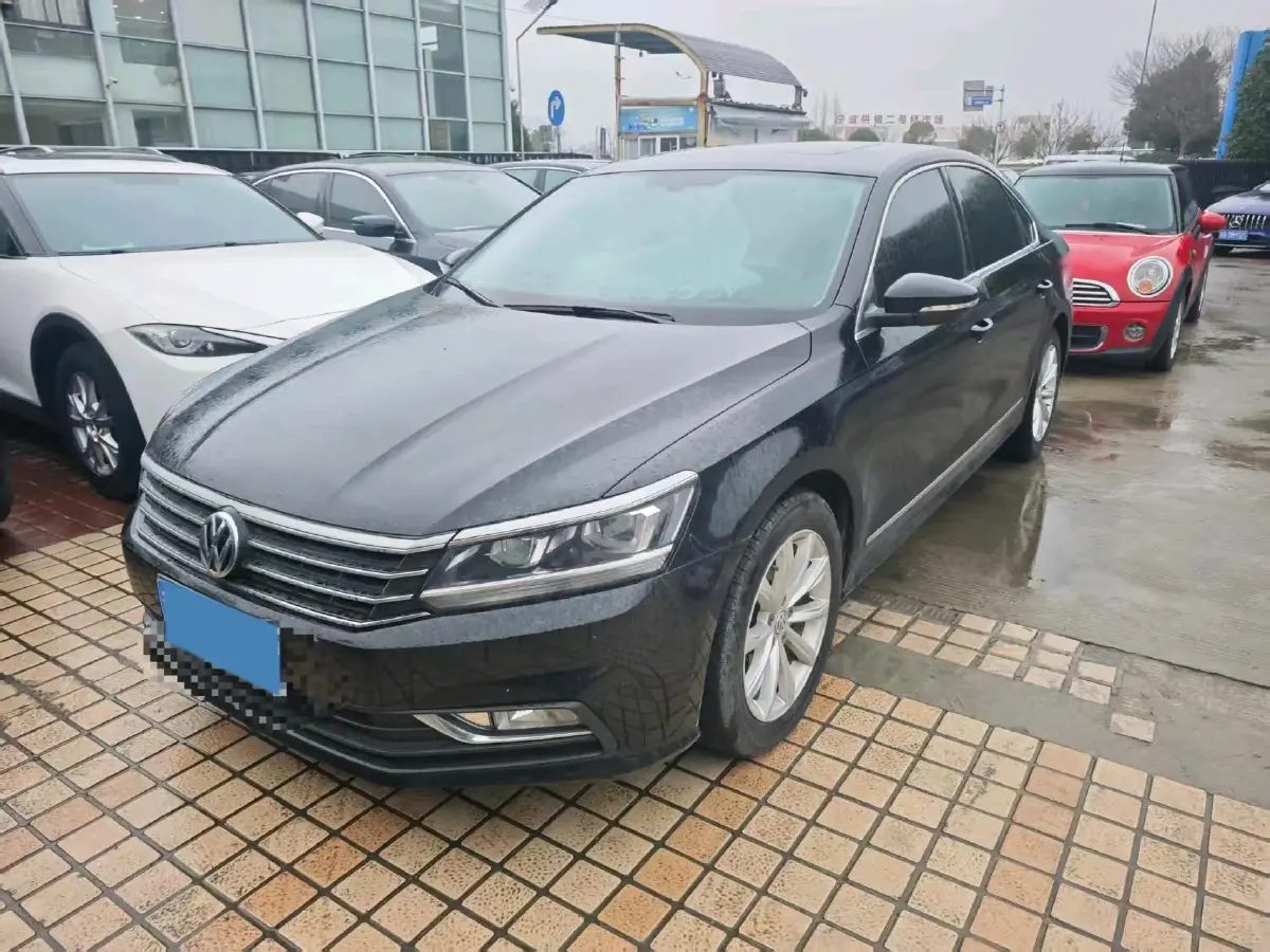 2017 Volkswagen Passat 1.8T 180HP L4 7DCT
