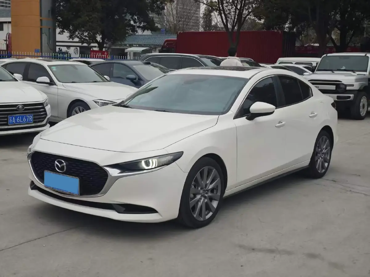 2023 Mazda 3 Axela 2.0L 158HP L4 6AT