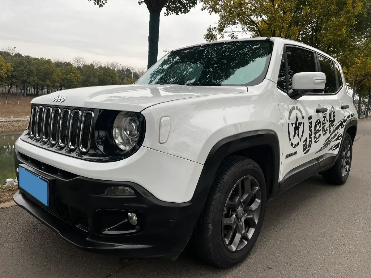 2017 Jeep Renegade 1.4T 150HP L4 7DCT