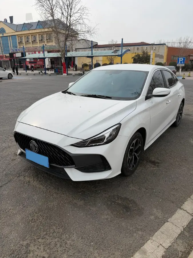 2023 MG 5 1.5L 129HP L4 5MT