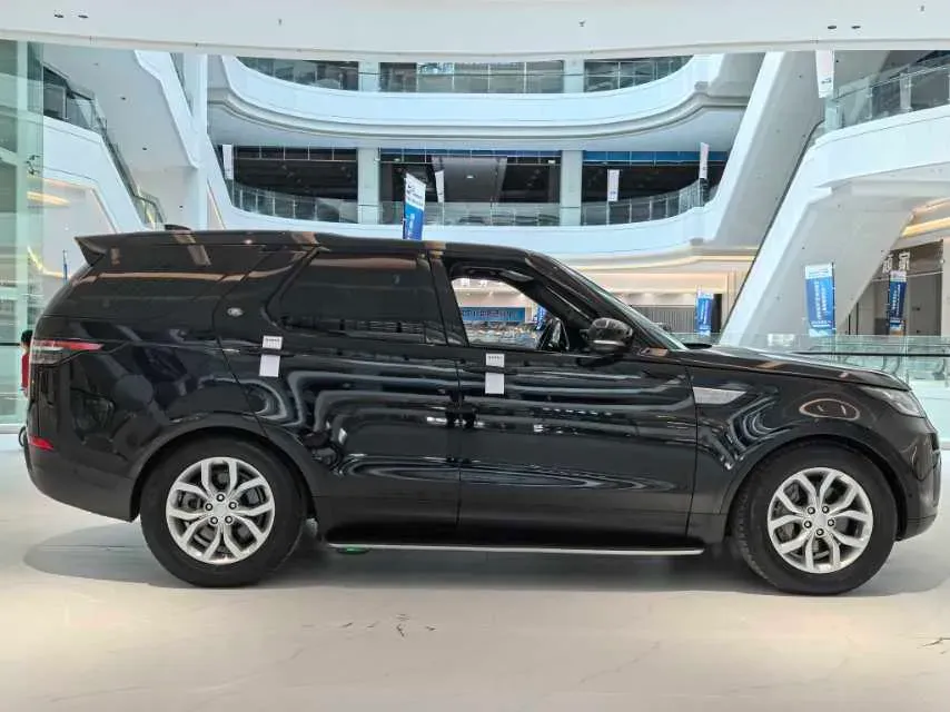 2019 Land Rover Discovery 3.0T 340HP V6 8AT,autocango,china used car exporter,china ev exporter,chinese used car exporter,chinese used ev exporter