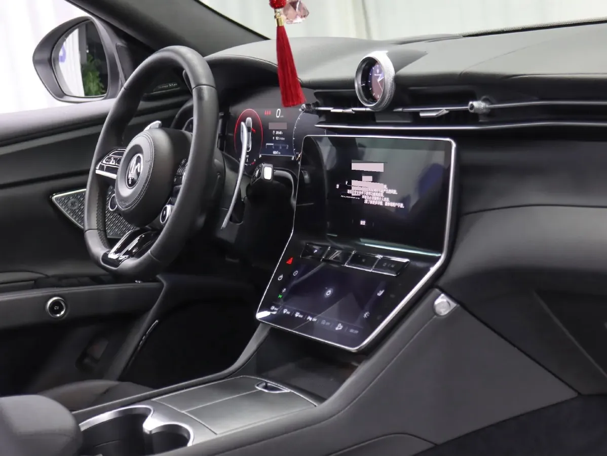 2023 Maserati Grecale 2.0T 300HP L4 8AT,autocango,china used car exporter,china ev exporter,chinese used car exporter,chinese used ev exporter