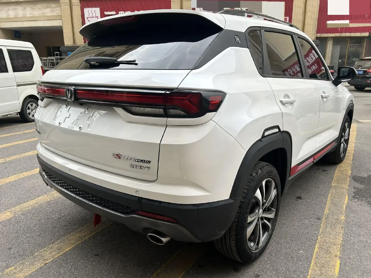2022 ChangAn CS35 Plus 1.6L 128HP L4 CVT,autocango,china used car exporter,china ev exporter,chinese used car exporter,chinese used ev exporter