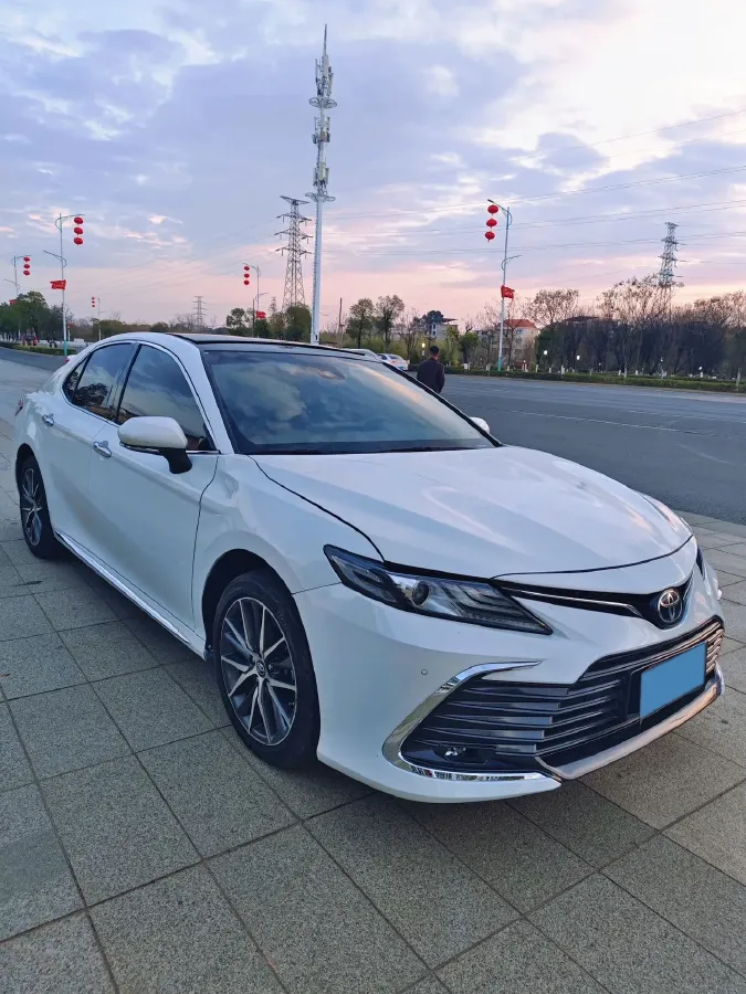 2023 Toyota Camry 2.5L 178HP L4 E-CVT Hybrid,autocango,china used car exporter,china ev exporter,chinese used car exporter,chinese used ev exporter