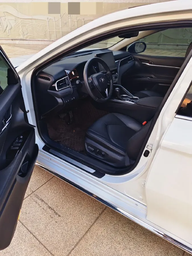 2023 Toyota Camry 2.5L 178HP L4 E-CVT Hybrid,autocango,china used car exporter,china ev exporter,chinese used car exporter,chinese used ev exporter