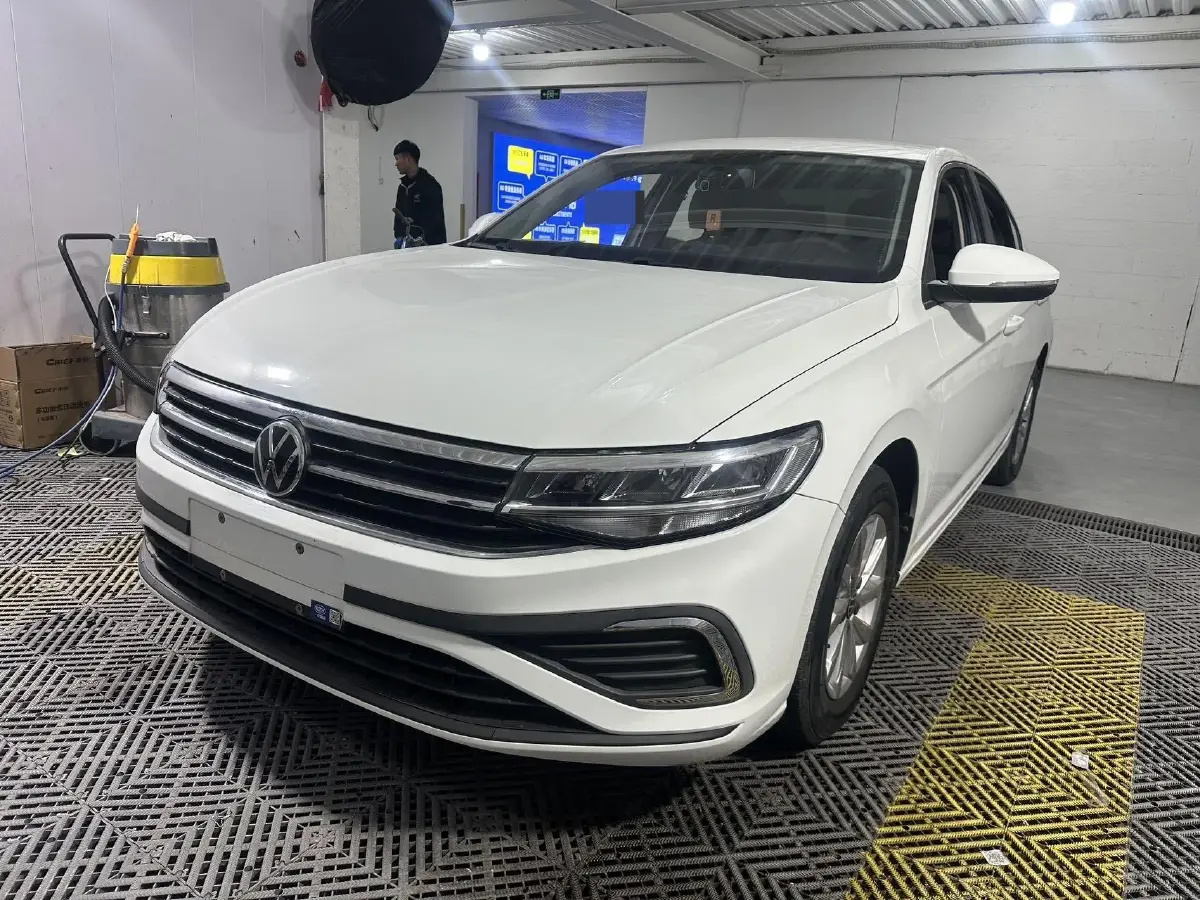 2023 Volkswagen Bora 1.2T 116HP L4 7DCT