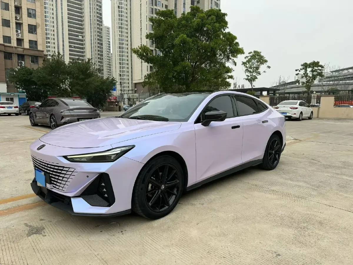 2023 ChangAn UNI-V 1.5T 188HP L4 7DCT