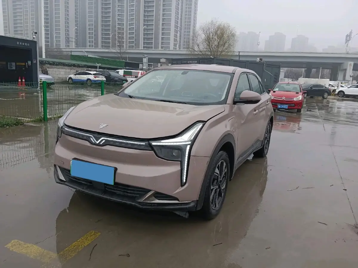 2022 Venucia Grand V 1.5T 190HP L4 7DCT