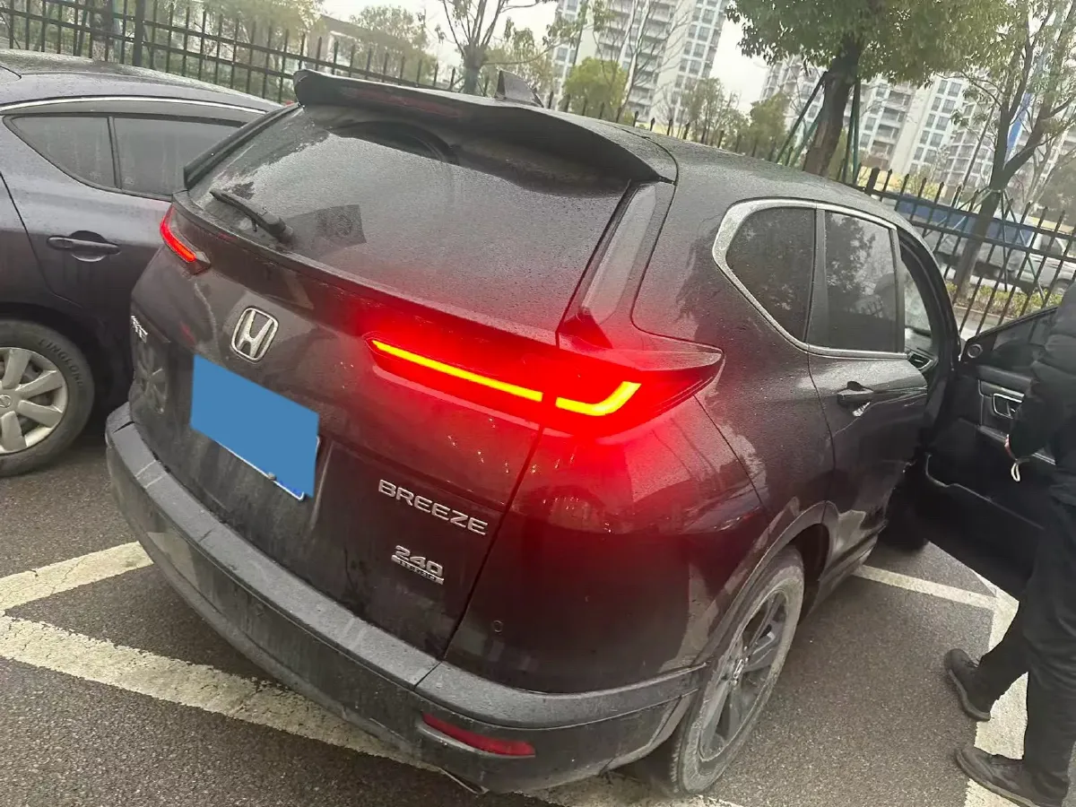 2021 Honda Breeze 1.5T 193HP L4 CVT,autocango,china used car exporter,china ev exporter,chinese used car exporter,chinese used ev exporter