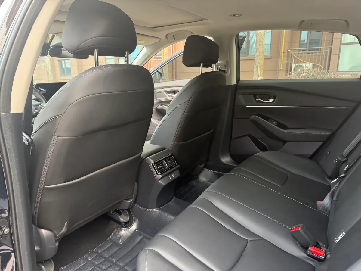 2025 Honda Accord 1.5T 192HP L4 CVT,autocango,china used car exporter,china ev exporter,chinese used car exporter,chinese used ev exporter