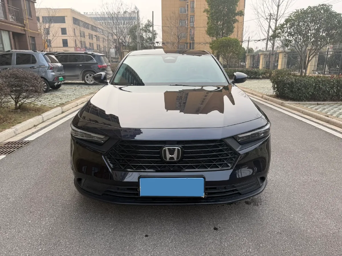2025 Honda Accord 1.5T 192HP L4 CVT,autocango,china used car exporter,china ev exporter,chinese used car exporter,chinese used ev exporter