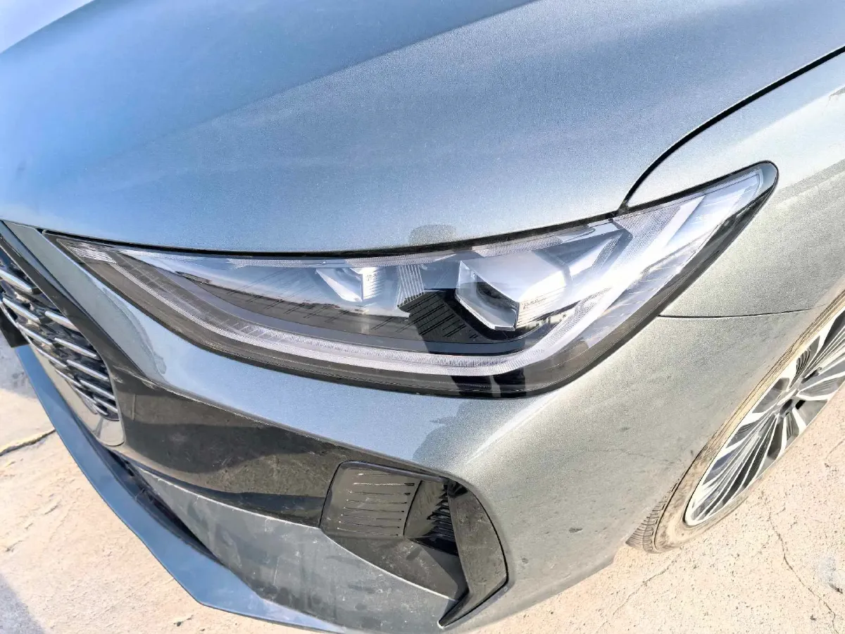 2025 Fulwin FulwinA8L 1.5T 156HP L4 1DHT PHEV 18.67KWH,autocango,china used car exporter,china ev exporter,chinese used car exporter,chinese used ev exporter