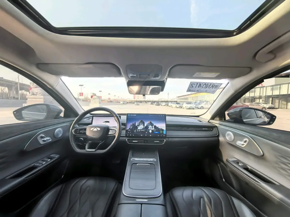 2025 Fulwin FulwinA8L 1.5T 156HP L4 1DHT PHEV 18.67KWH,autocango,china used car exporter,china ev exporter,chinese used car exporter,chinese used ev exporter