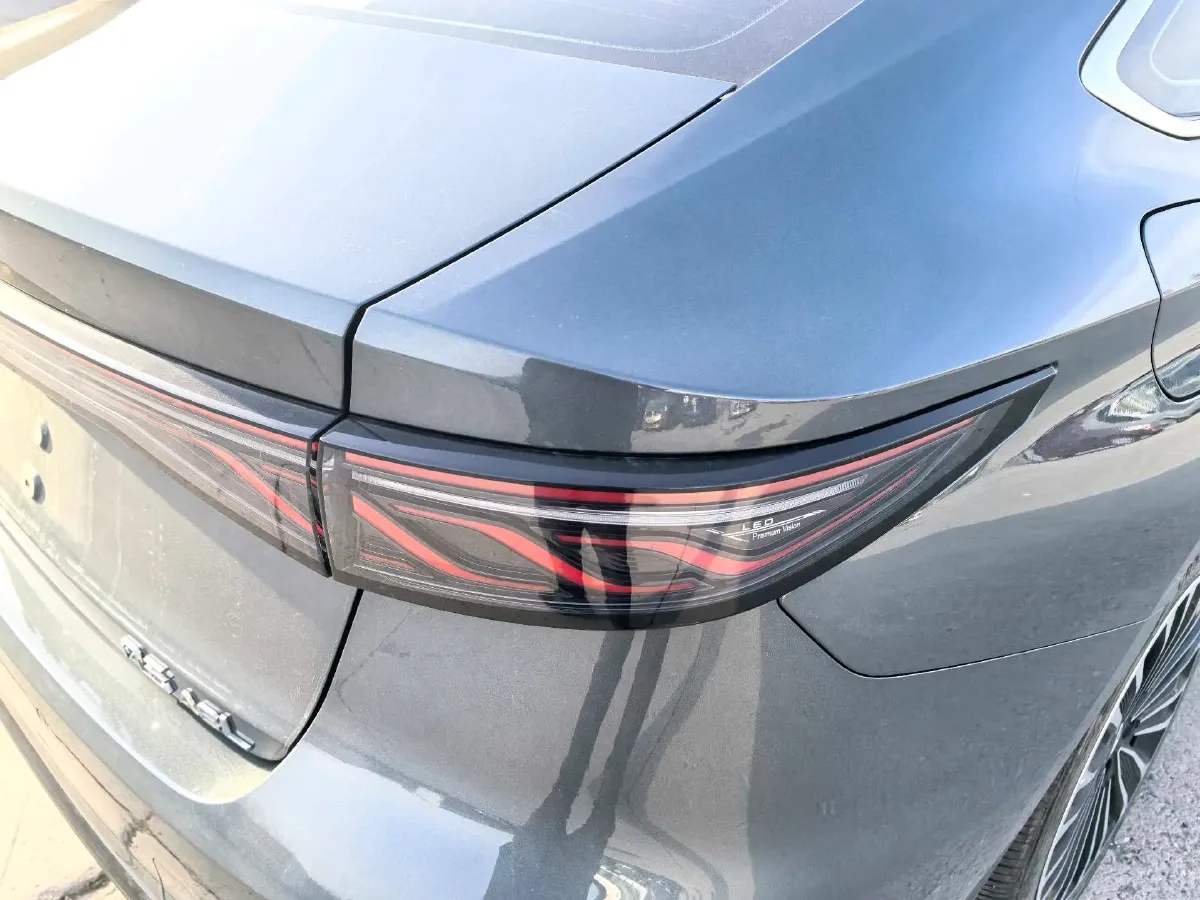 2025 Fulwin FulwinA8L 1.5T 156HP L4 1DHT PHEV 18.67KWH,autocango,china used car exporter,china ev exporter,chinese used car exporter,chinese used ev exporter