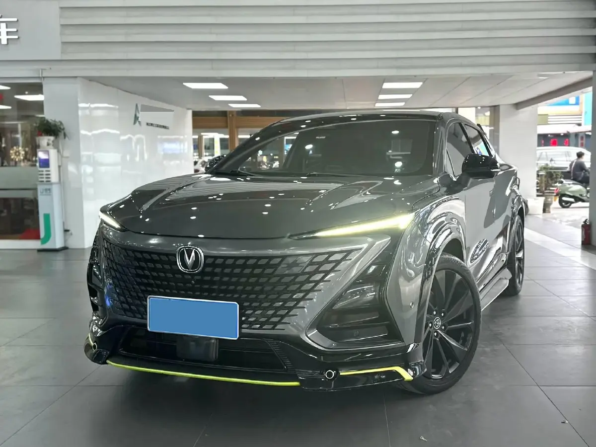 2022 ChangAn UNI-T 1.5T 188HP L4 7DCT