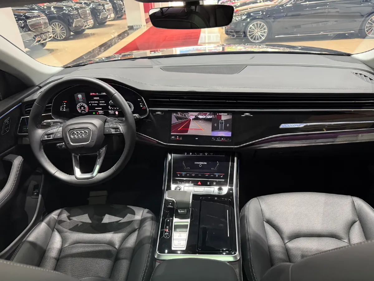 2024 Audi Q8 3.0T 340HP V6 8AT,autocango,china used car exporter,china ev exporter,chinese used car exporter,chinese used ev exporter