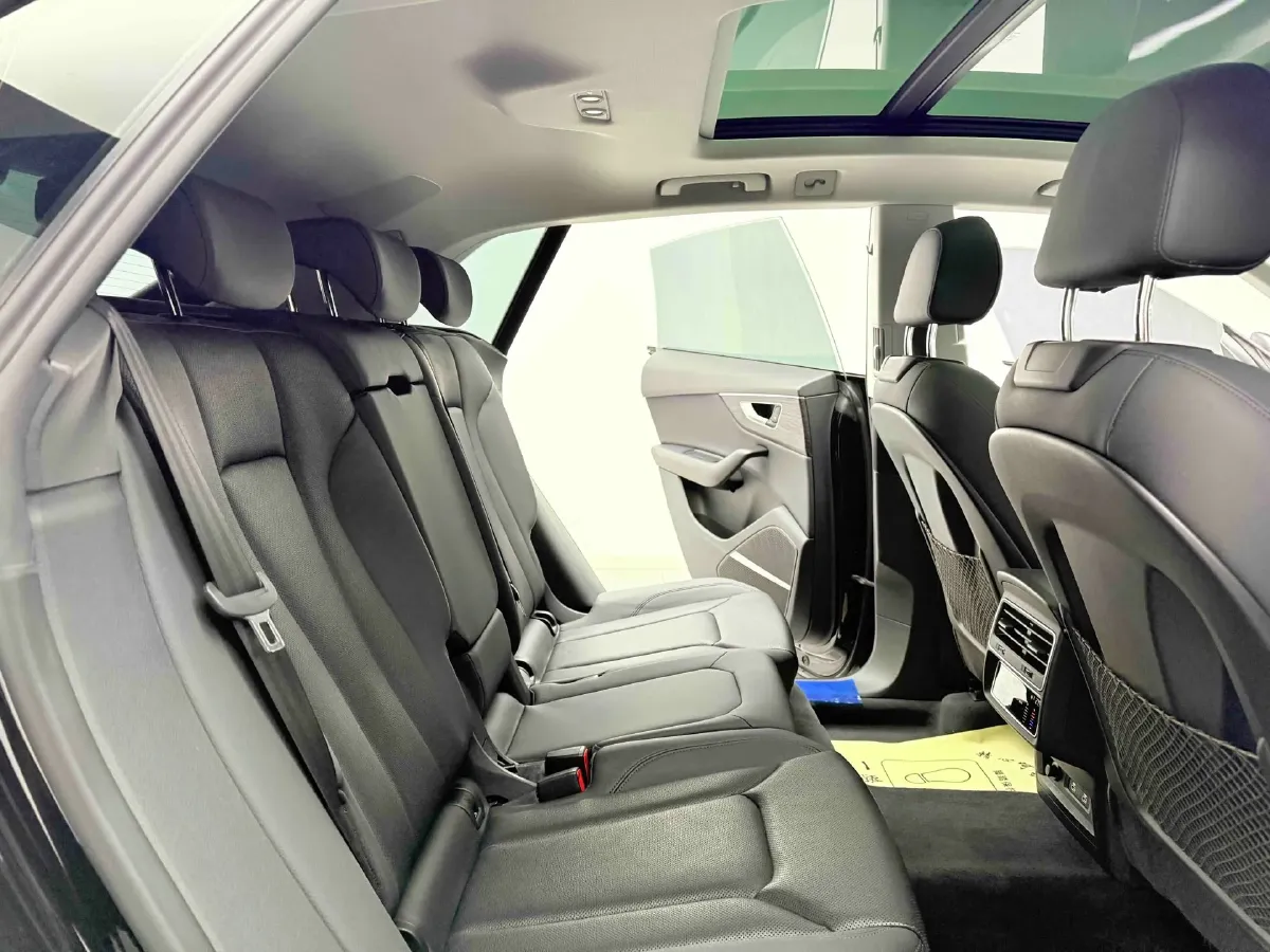 2022 Audi Q8 3.0T 340HP V6 8AT,autocango,china used car exporter,china ev exporter,chinese used car exporter,chinese used ev exporter