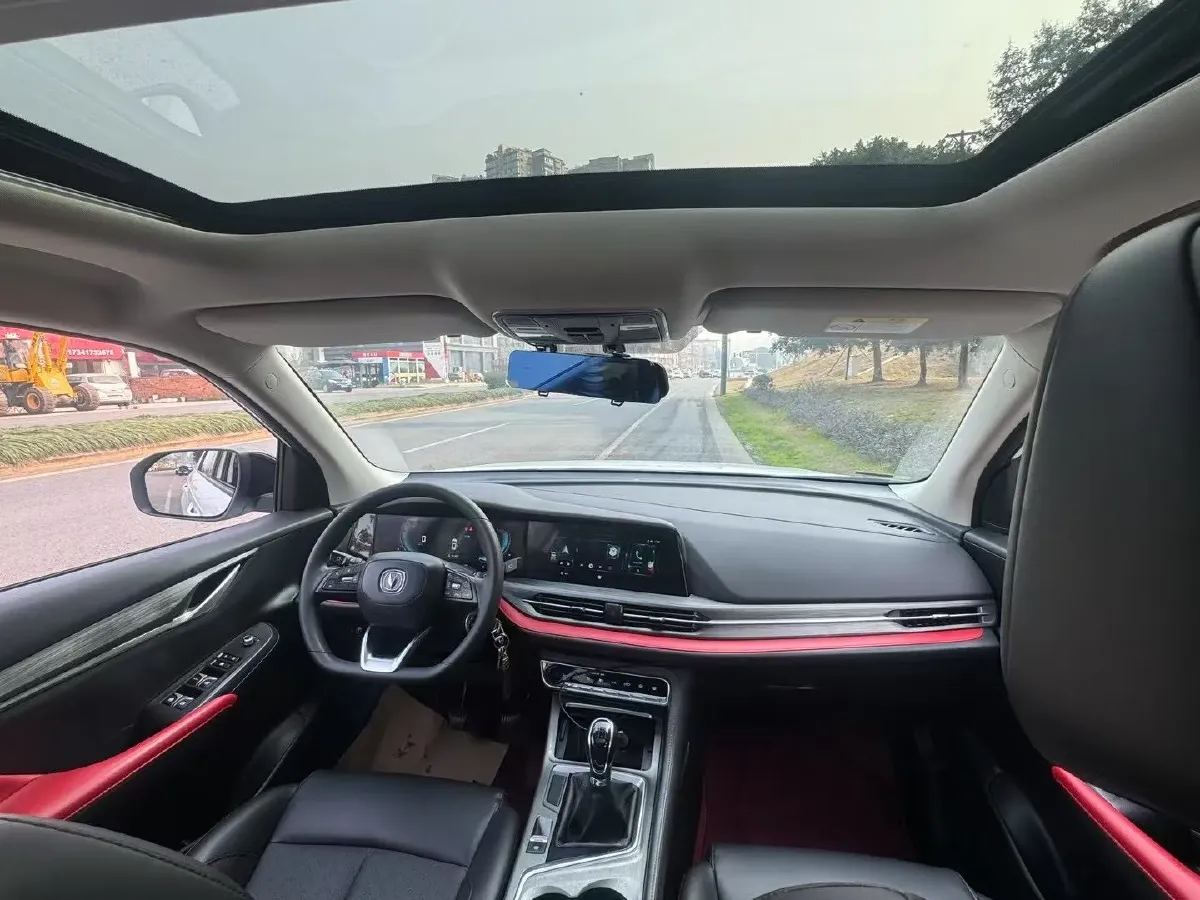 2021 ChangAn CS55 Plus 1.5T 180HP L4 6MT,autocango,china used car exporter,china ev exporter,chinese used car exporter,chinese used ev exporter