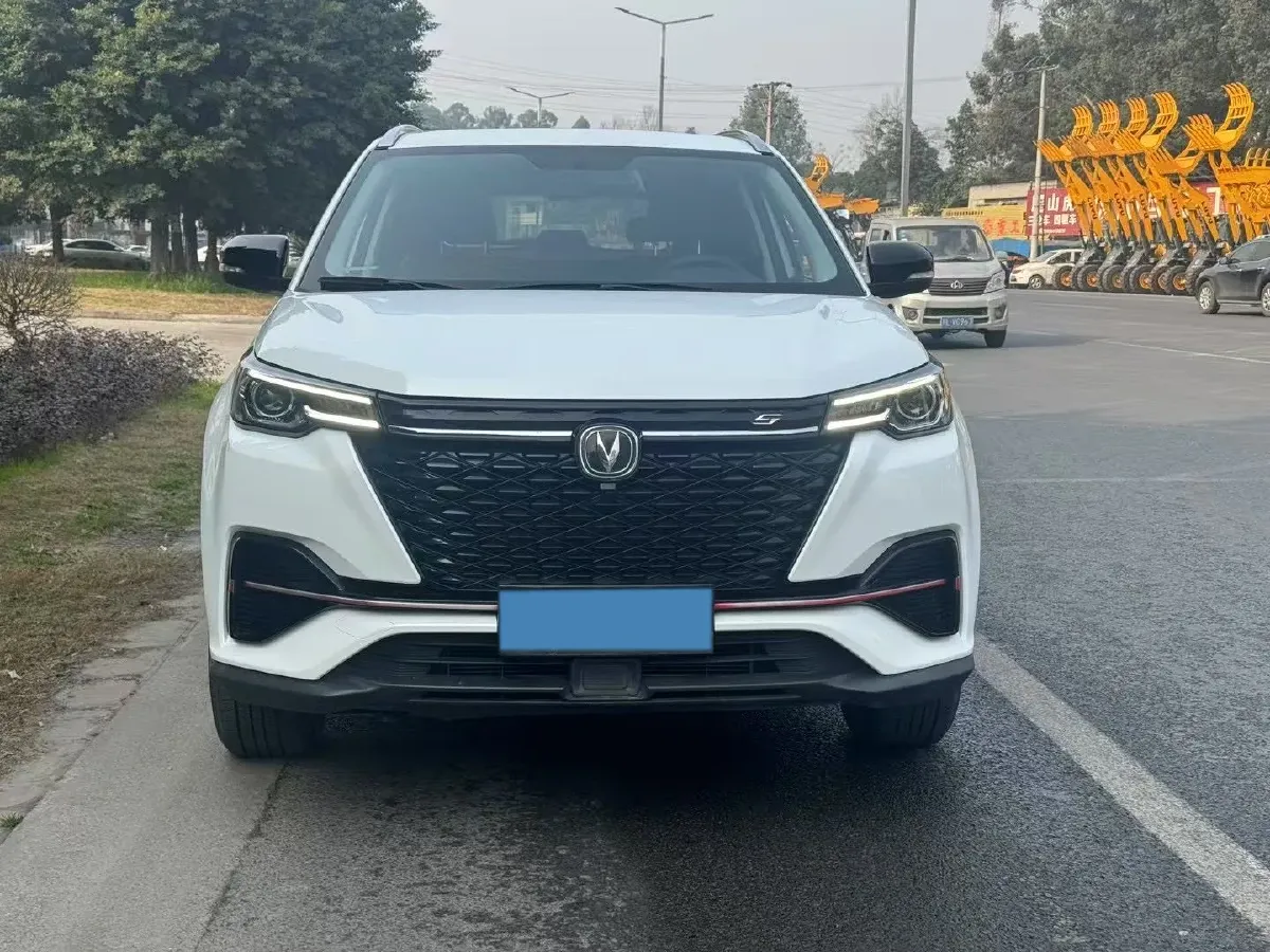 2021 ChangAn CS55 Plus 1.5T 180HP L4 6MT,autocango,china used car exporter,china ev exporter,chinese used car exporter,chinese used ev exporter