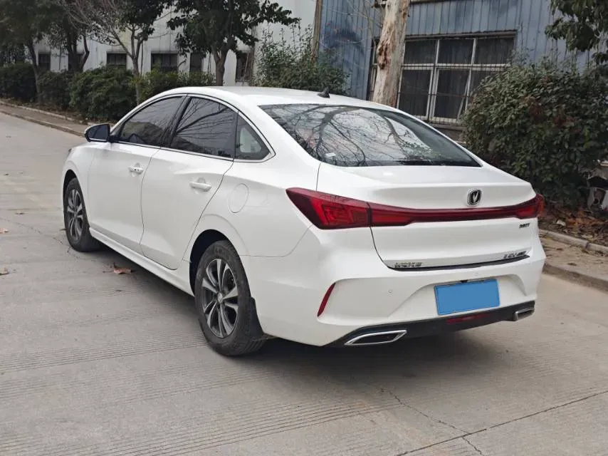 2024 ChangAn Eado 1.4T 160HP L4 7DCT,autocango,china used car exporter,china ev exporter,chinese used car exporter,chinese used ev exporter