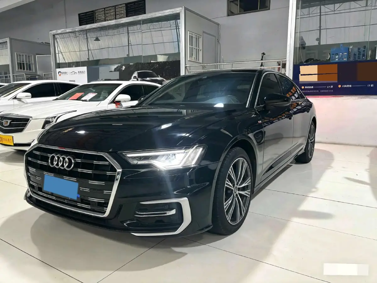 2023 Audi A6L 2.0T 190HP L4 7DCT