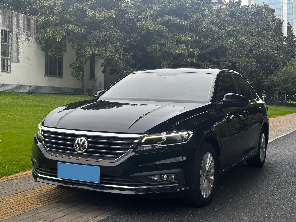 2019 Volkswagen Lavida 1.5L 113HP L4 6AT