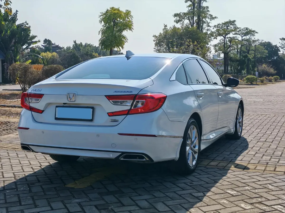2018 Honda Accord 1.5T 194HP L4 CVT,autocango,china used car exporter,china ev exporter,chinese used car exporter,chinese used ev exporter