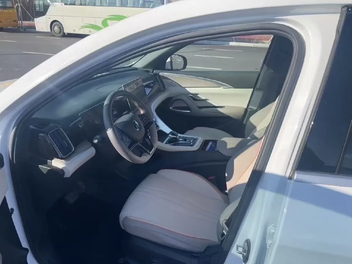 2024 BYD Song Pro 1.5L 110HP L4 E-CVT PHEV 12.9KWH,autocango,china used car exporter,china ev exporter,chinese used car exporter,chinese used ev exporter