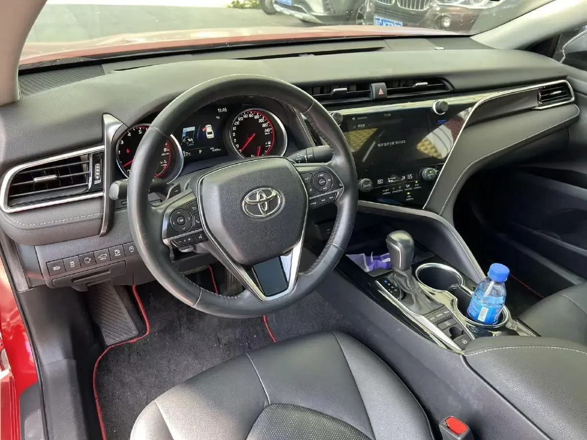 2019 Toyota Camry 2.5L 209HP L4 8AT,autocango,china used car exporter,china ev exporter,chinese used car exporter,chinese used ev exporter