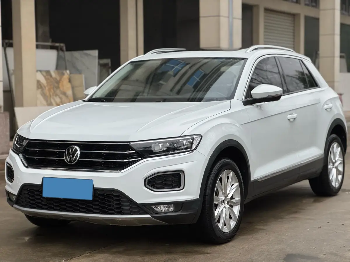 2022 Volkswagen T-Roc 1.4T 150HP L4 7DCT