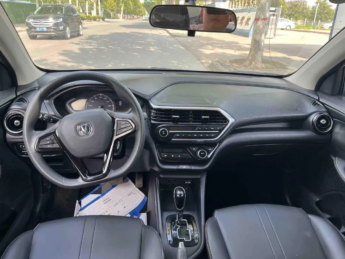 2019 ChangAn Alsvin 1.5L 107HP L4 5DCT,autocango,china used car exporter,china ev exporter,chinese used car exporter,chinese used ev exporter