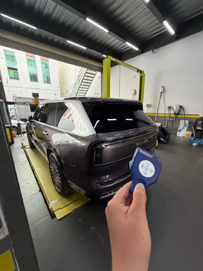 2025 Zeekr 9X 2.0T 279HP L4 1DHT PHEV,autocango,china used car exporter,china ev exporter,chinese used car exporter,chinese used ev exporter