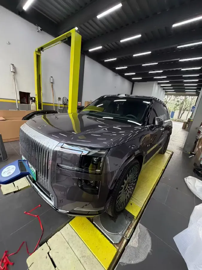 2025 Zeekr 9X 2.0T 279HP L4 1DHT PHEV,autocango,china used car exporter,china ev exporter,chinese used car exporter,chinese used ev exporter