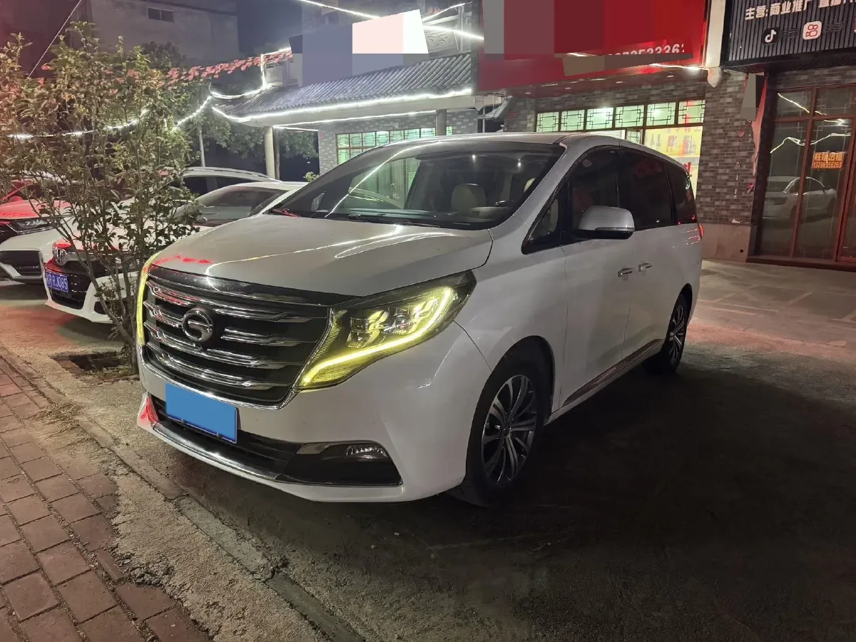 2018 GAC Trumpchi M8 2.0T 201HP L4 6AT,autocango,china used car exporter,china ev exporter,chinese used car exporter,chinese used ev exporter
