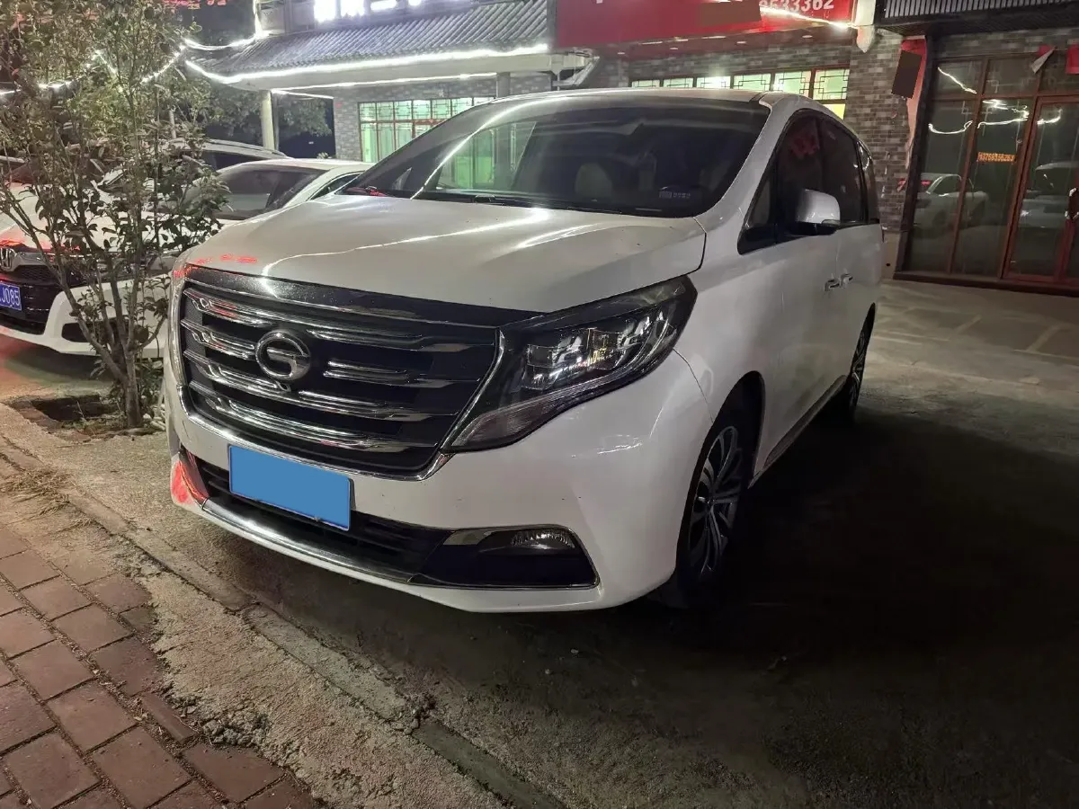 2018 GAC Trumpchi M8 2.0T 201HP L4 6AT,autocango,china used car exporter,china ev exporter,chinese used car exporter,chinese used ev exporter