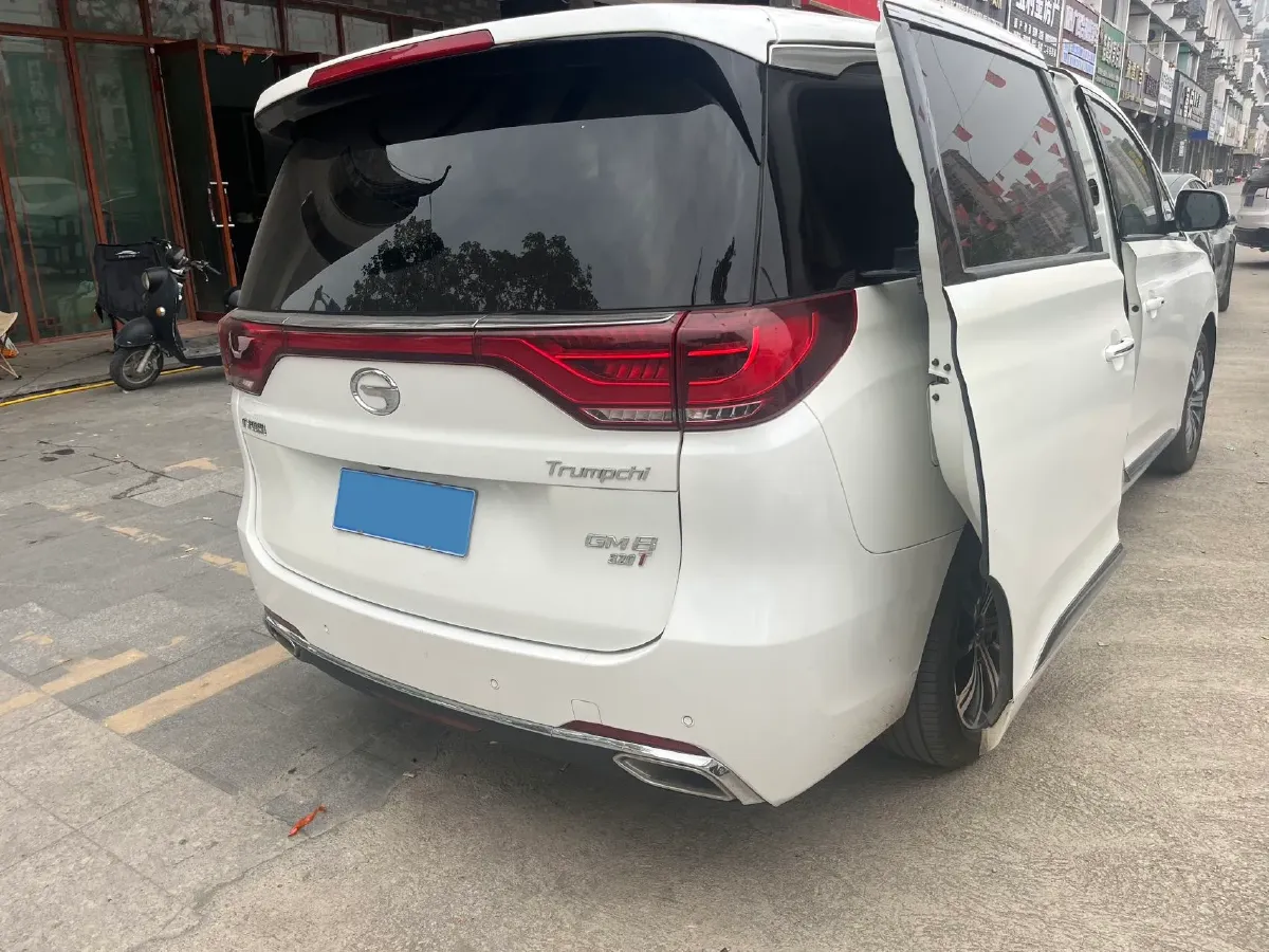 2018 GAC Trumpchi M8 2.0T 201HP L4 6AT,autocango,china used car exporter,china ev exporter,chinese used car exporter,chinese used ev exporter