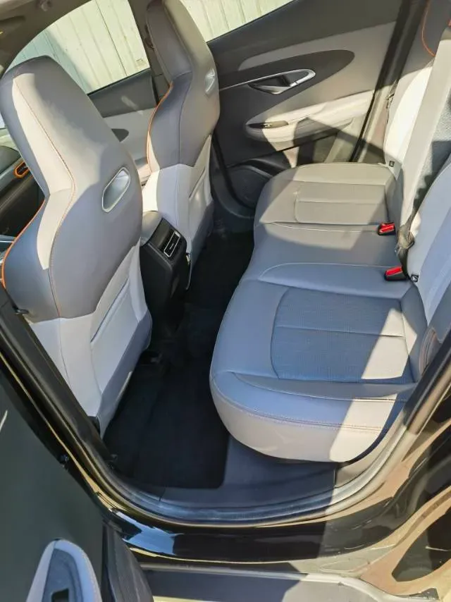 2022 ChangAn UNI-T 1.5T 188HP L4 7DCT,autocango,china used car exporter,china ev exporter,chinese used car exporter,chinese used ev exporter