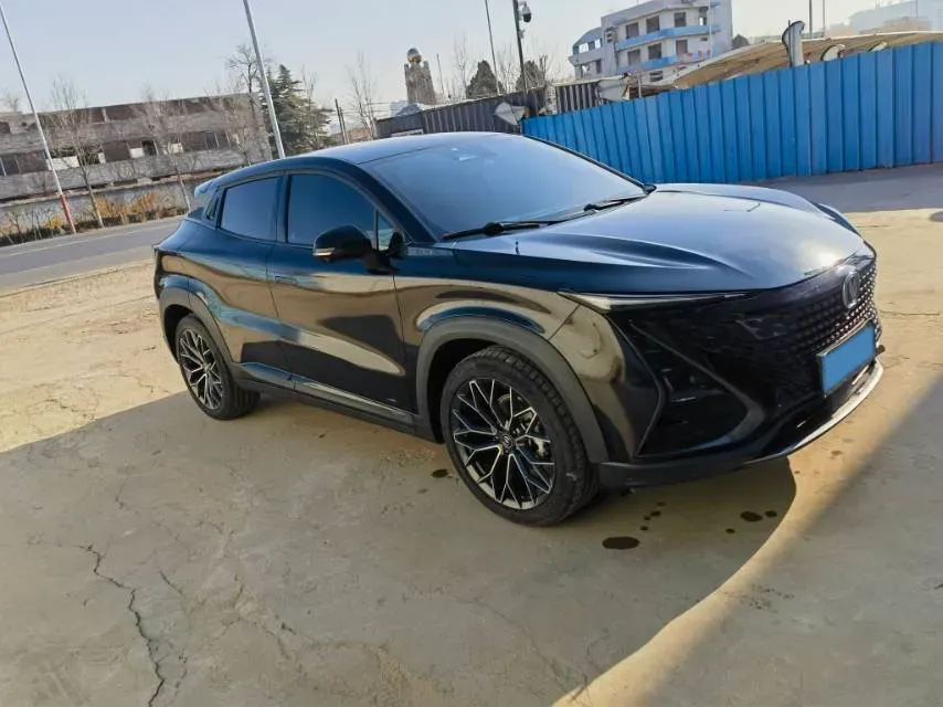 2022 ChangAn UNI-T 1.5T 188HP L4 7DCT,autocango,china used car exporter,china ev exporter,chinese used car exporter,chinese used ev exporter