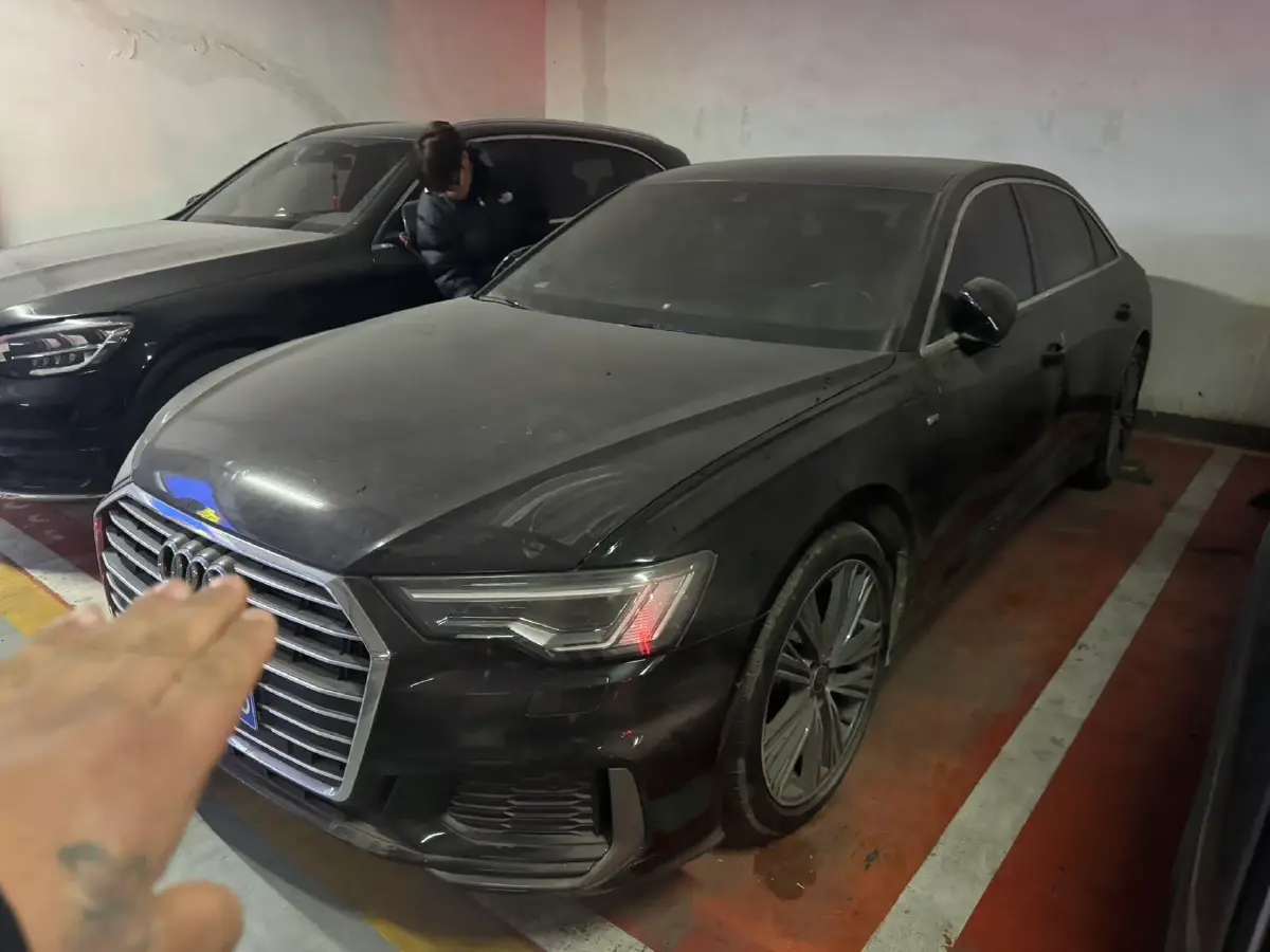 2022 Audi A6L 2.0T 224HP L4 7DCT