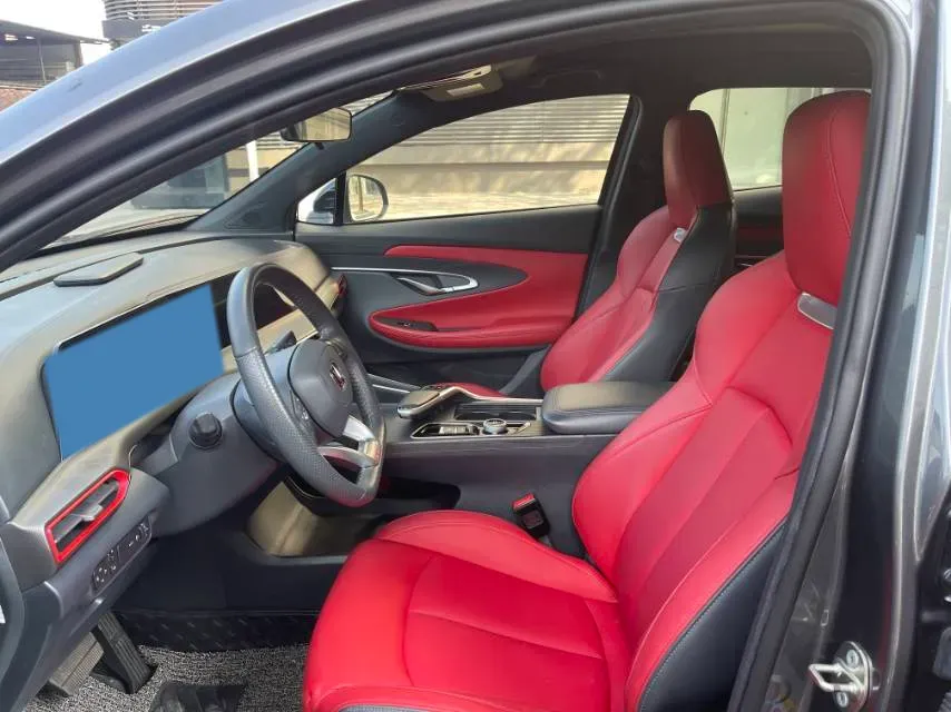 2020 ChangAn UNI-T 1.5T 180HP L4 7DCT,autocango,china used car exporter,china ev exporter,chinese used car exporter,chinese used ev exporter