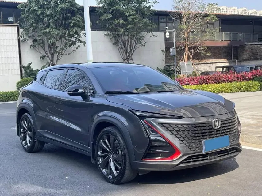2020 ChangAn UNI-T 1.5T 180HP L4 7DCT,autocango,china used car exporter,china ev exporter,chinese used car exporter,chinese used ev exporter