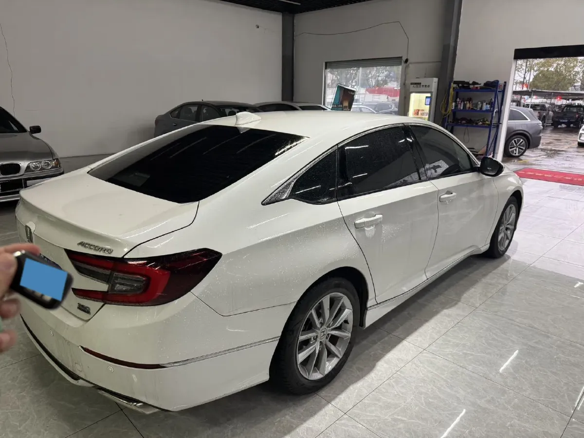 2022 Honda Accord 1.5T 194HP L4 CVT,autocango,china used car exporter,china ev exporter,chinese used car exporter,chinese used ev exporter