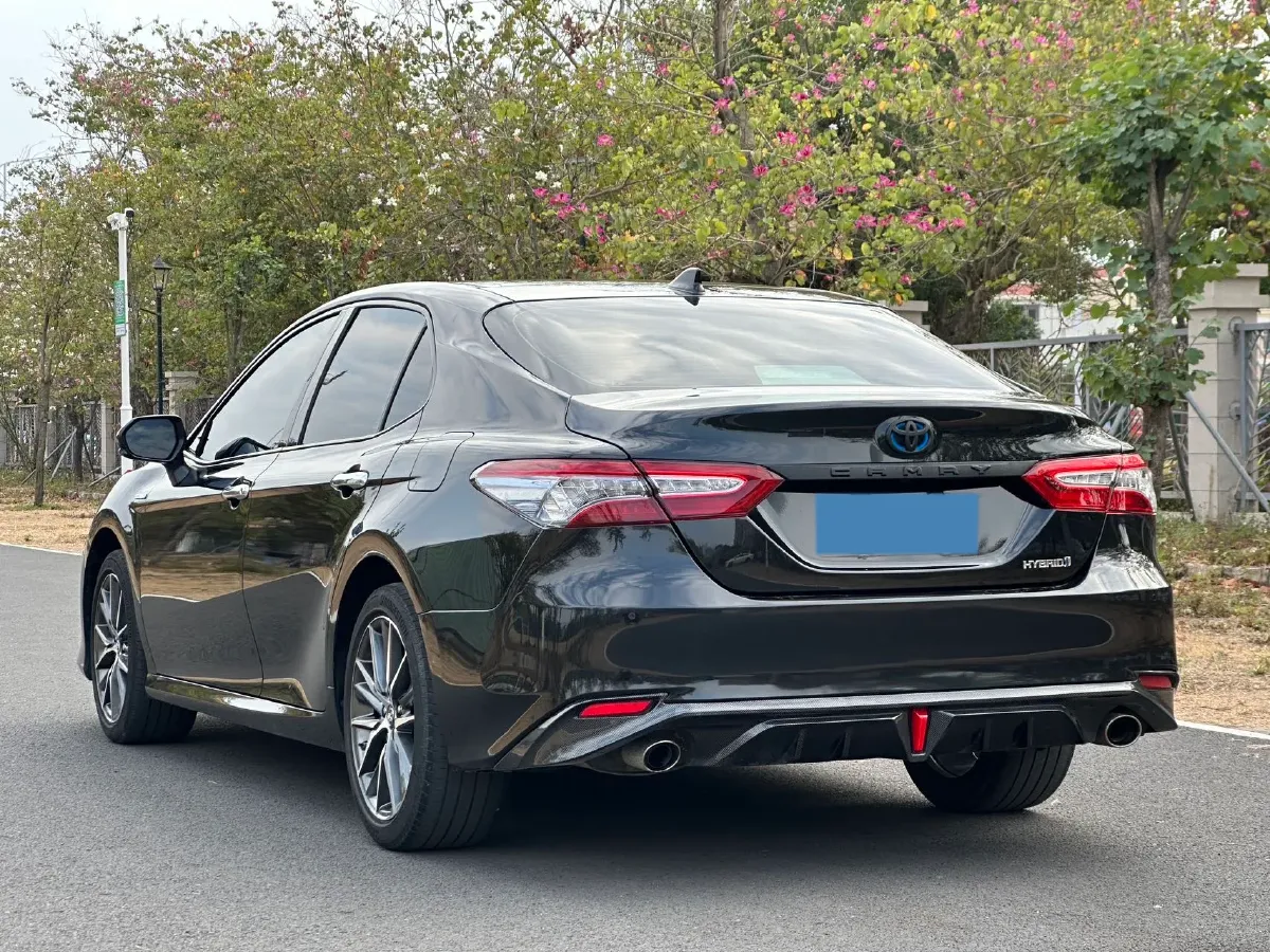 2021 Toyota Camry 2.5L 178HP L4 E-CVT Hybrid,autocango,china used car exporter,china ev exporter,chinese used car exporter,chinese used ev exporter