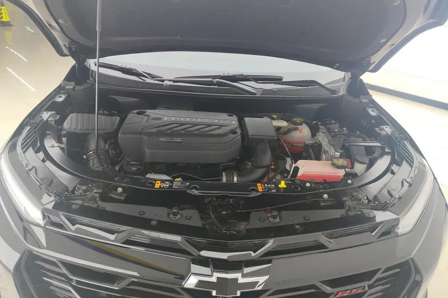 2024 Chevrolet EquinoxPlus 1.5T 180HP L4 2DHT PHEV 16.5KWH,autocango,china used car exporter,china ev exporter,chinese used car exporter,chinese used ev exporter